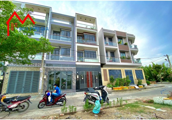 Bán nhà khu dân cư sài gòn mới đường Huỳnh Tấn Phát, thị trấn Nhà Bè.